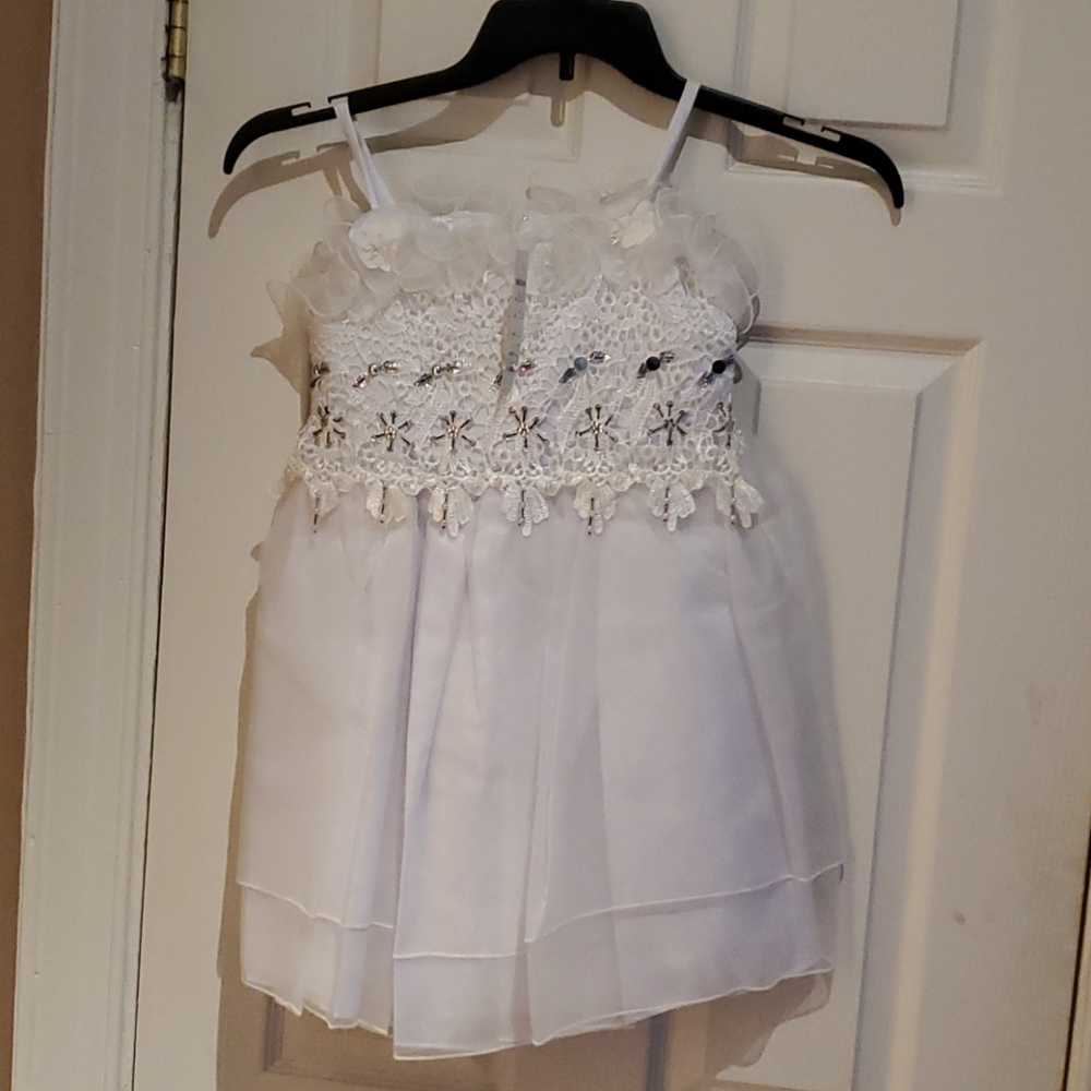 Girls dress
